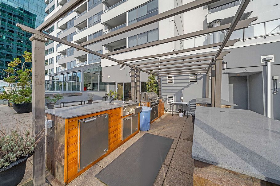 1908 1908 1060 Alberni Street Vancouver, BC - 10