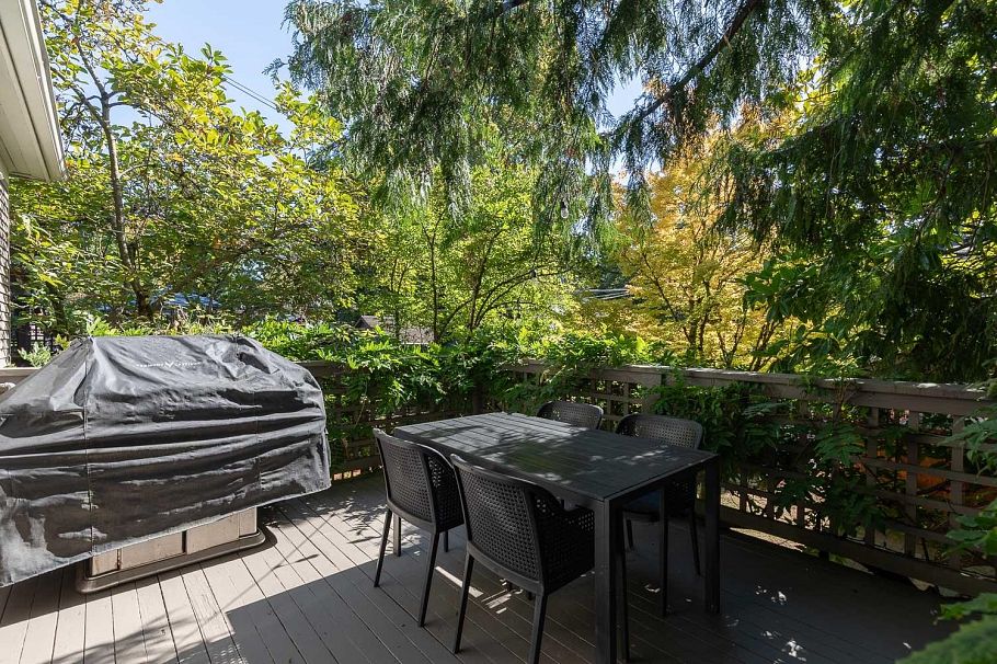 1924 Parker Street Vancouver, BC - 35