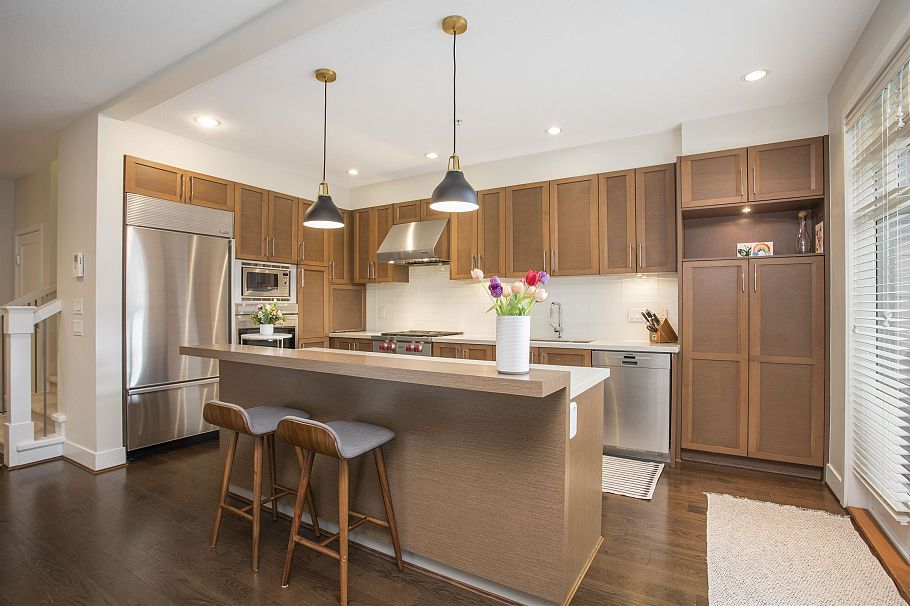 28 555 Raven Woods Drive North Vancouver, BC - 10