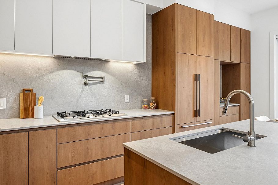 1 3642 West 20th Avenue Vancouver, BC - 13