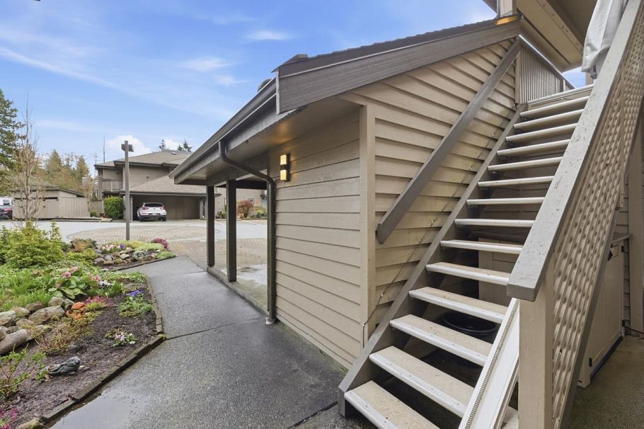 906 Roche Point Drive North Vancouver, BC - 4