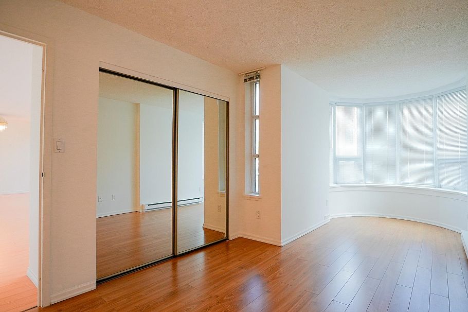 101 1845 Robson Street Vancouver, BC - 9