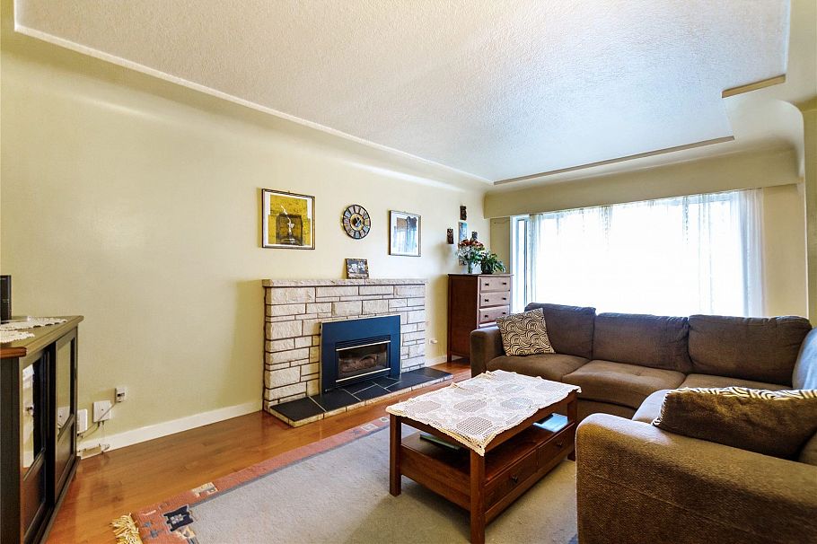 3713 Kincaid Street Burnaby, BC - 5