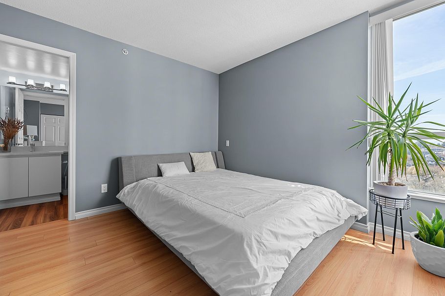 1205 5189 Gaston Street Vancouver, BC - 21