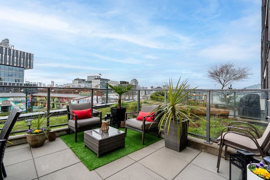 404 210 E 5th Avenue Vancouver, BC - 26