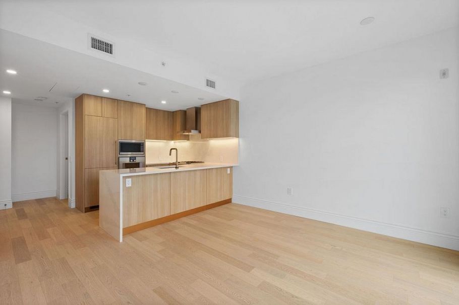 307 2096 W 47th Avenue Vancouver, BC - 20