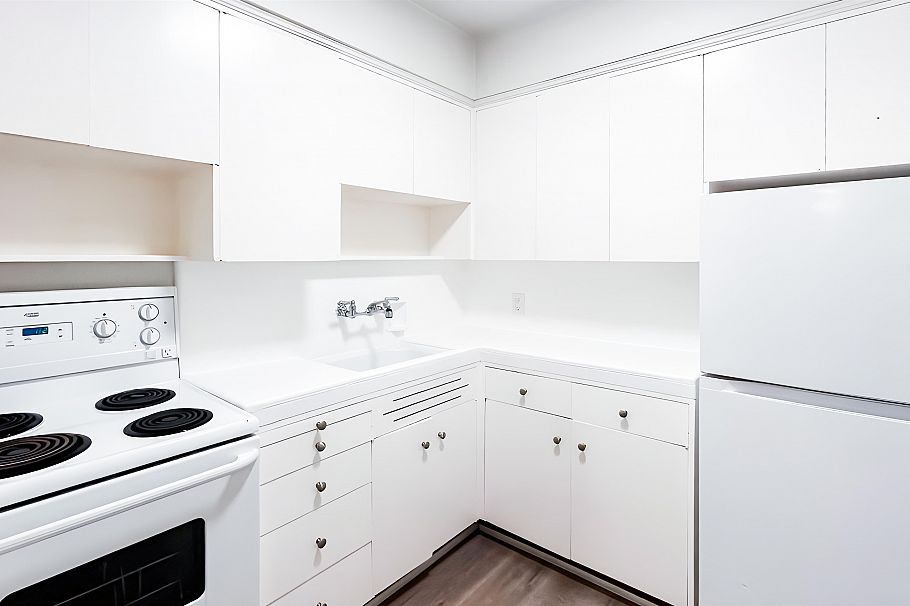 203 1925 NELSONSTREET, Vancouver BC V6G 1K9 Vancouver, BC - 3