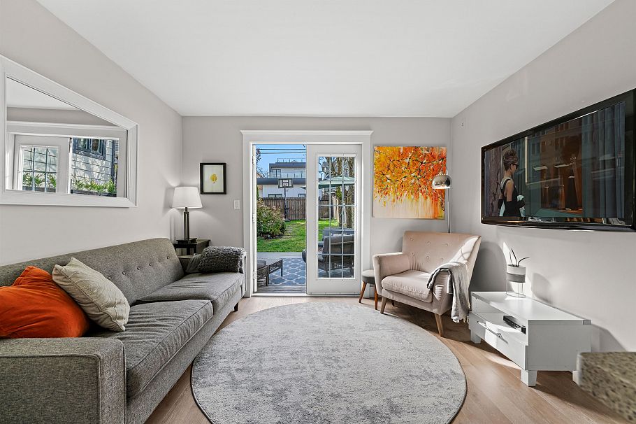 846 E 23rd Avenue Vancouver, BC - 9