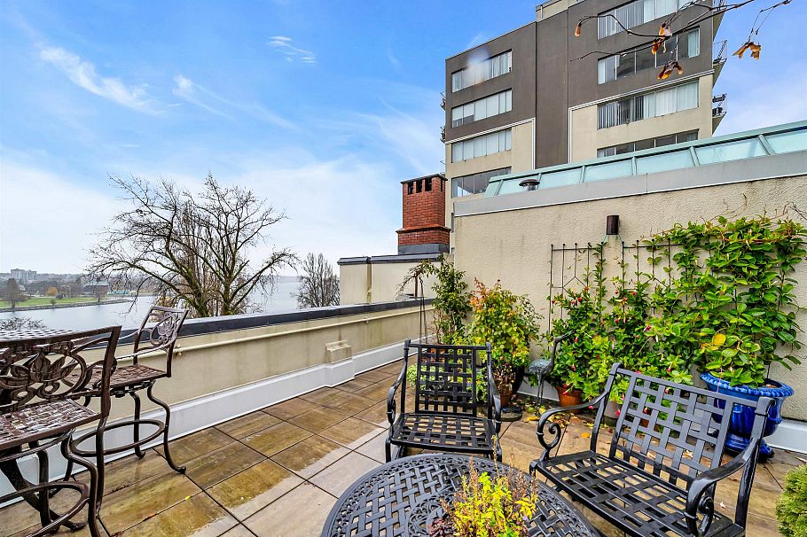 302 1311 Beach Avenue Vancouver, BC - 30