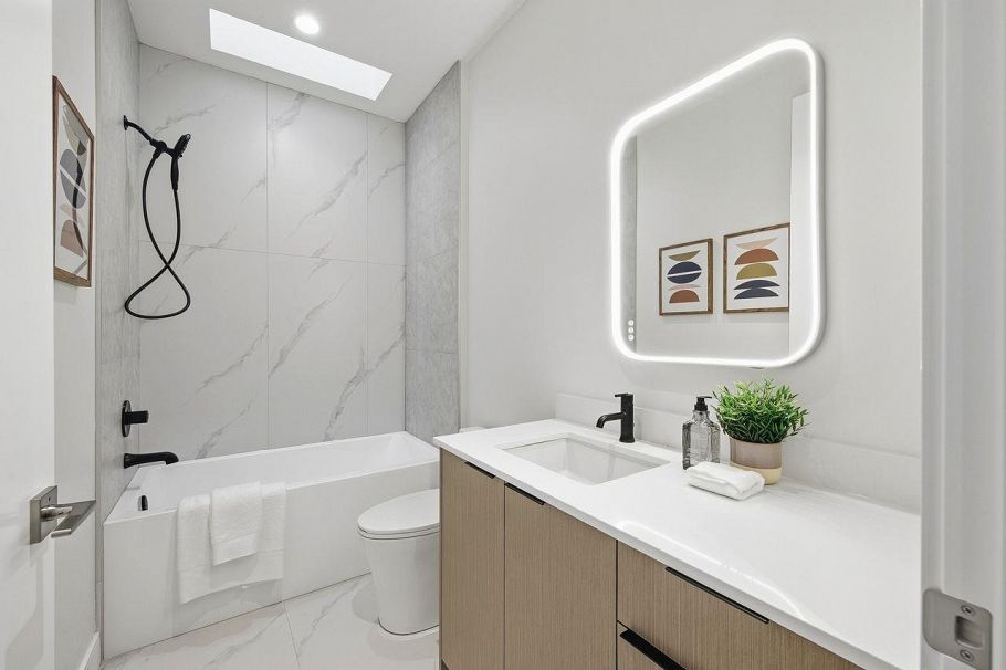 4021 West 18th Avenue Vancouver, BC - 21