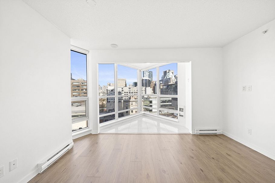 910 833 Seymour Street Vancouver, BC - 4