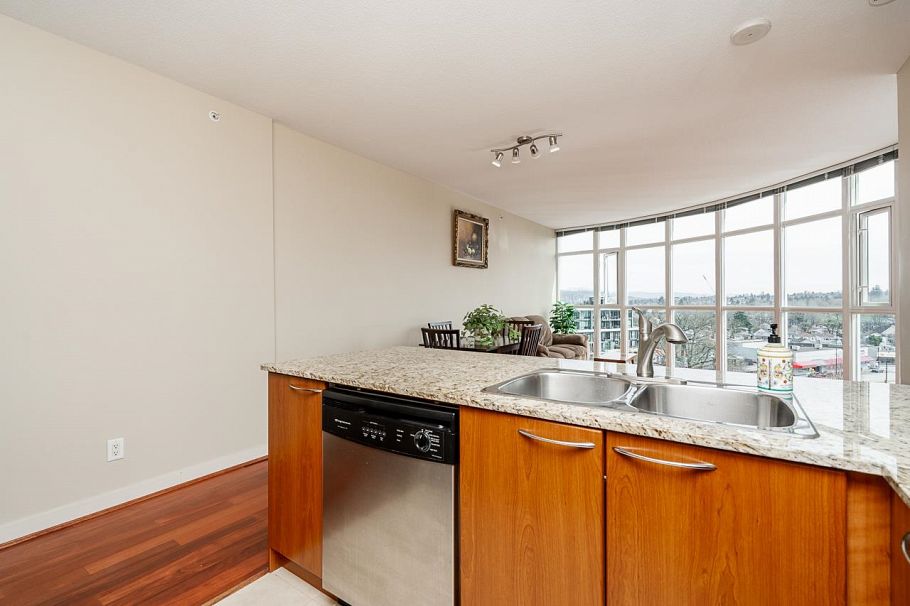 952 1483 E King Edward Avenue Vancouver, BC - 14