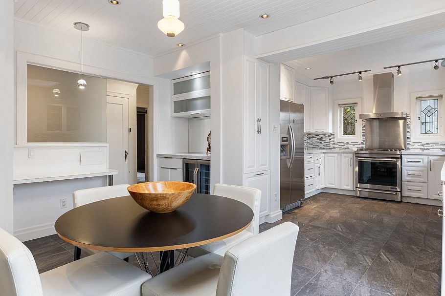 2907 W 30th Avenue Vancouver, BC - 12