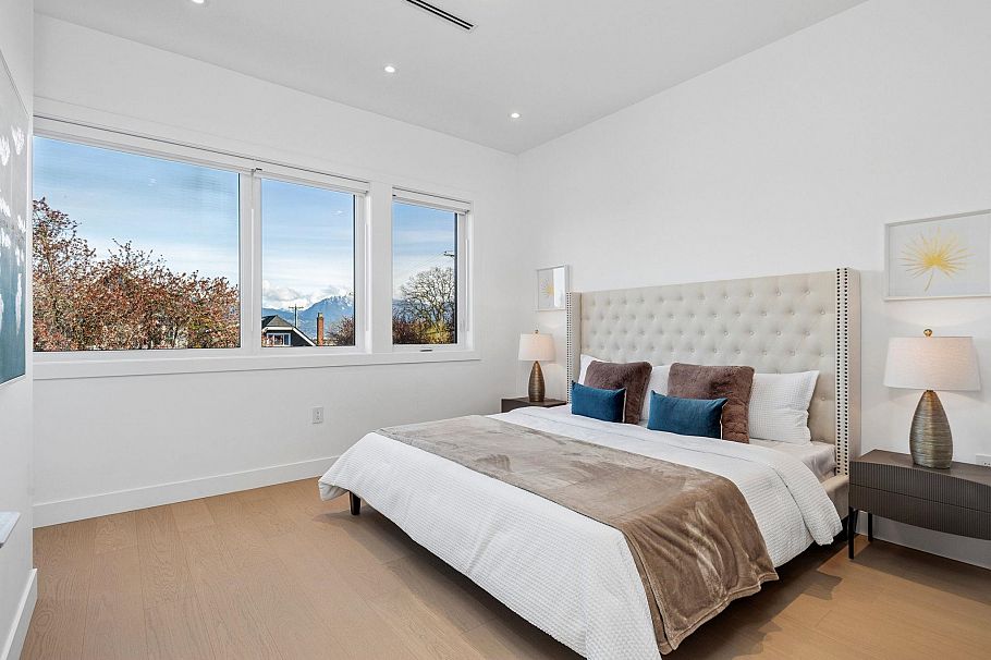 1 3642 West 20th Avenue Vancouver, BC - 30