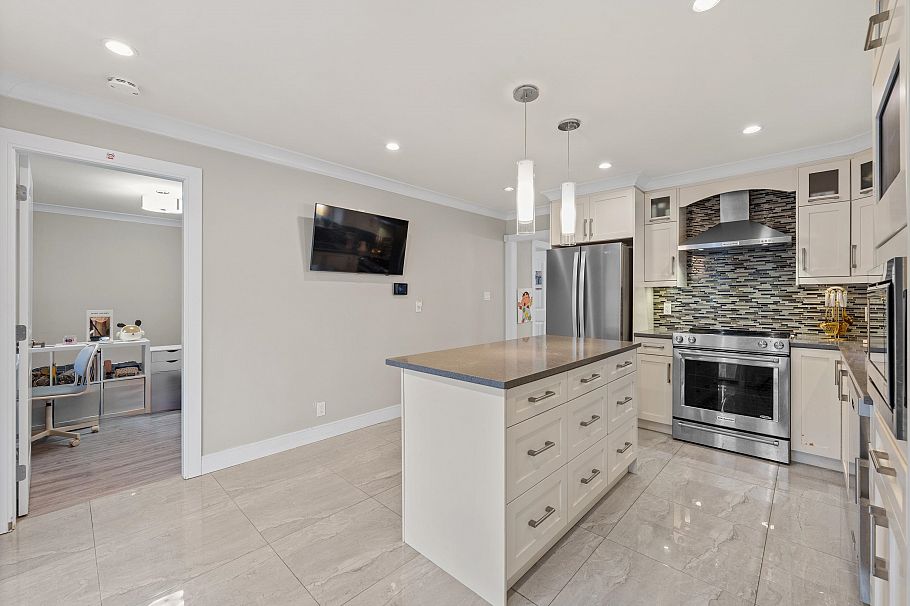 2245 Rupert Street Vancouver, BC - 29