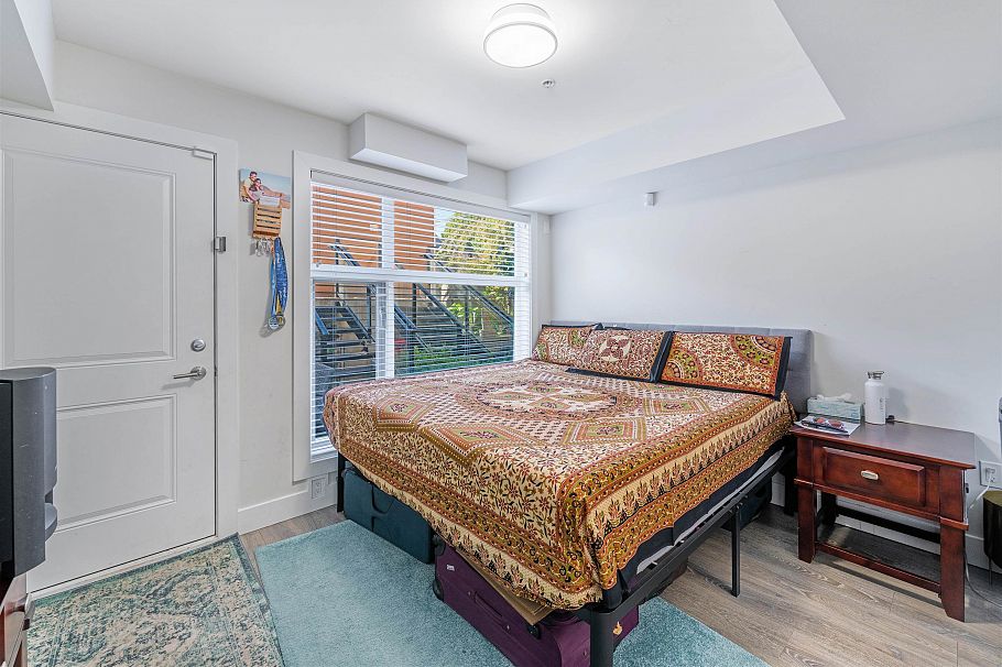 5069 Earles Street Vancouver, BC - 9