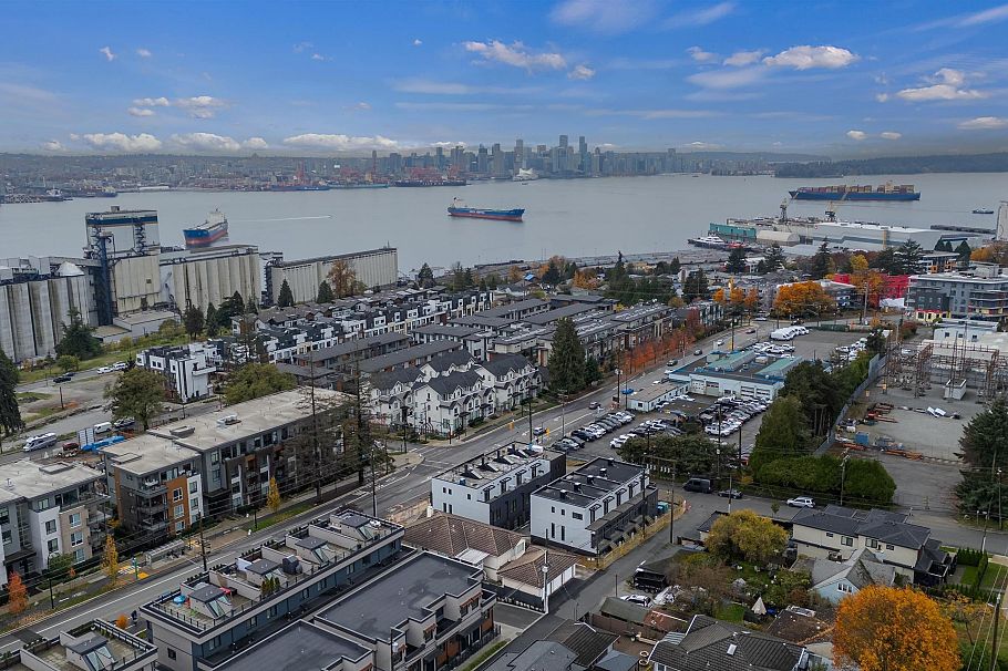 612 E 3rd Street North Vancouver, BC - 3