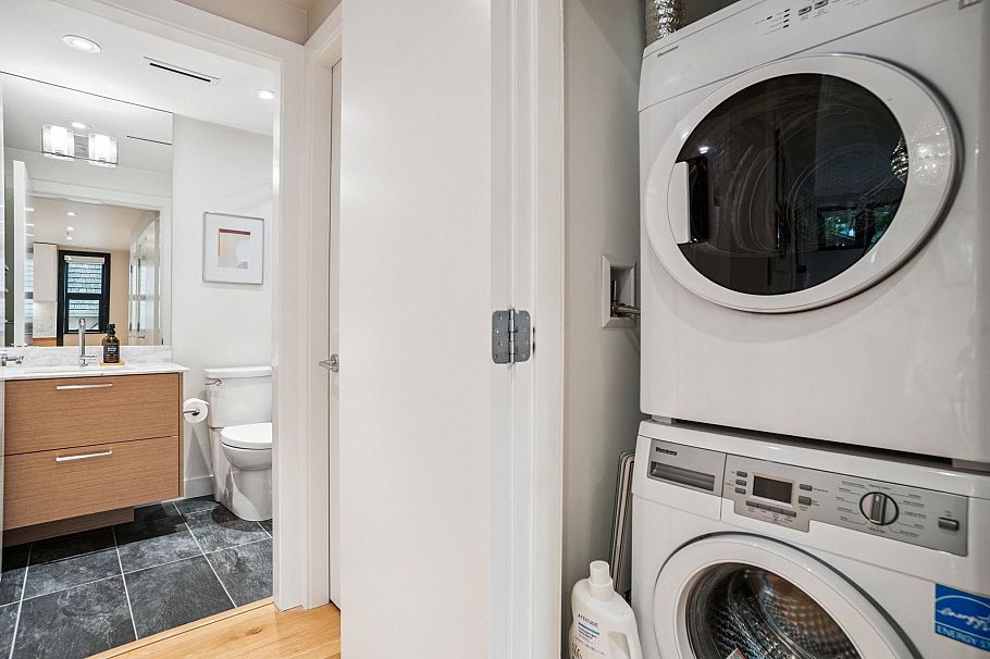 201 3669 West 11th Avenue Vancouver, BC - 21