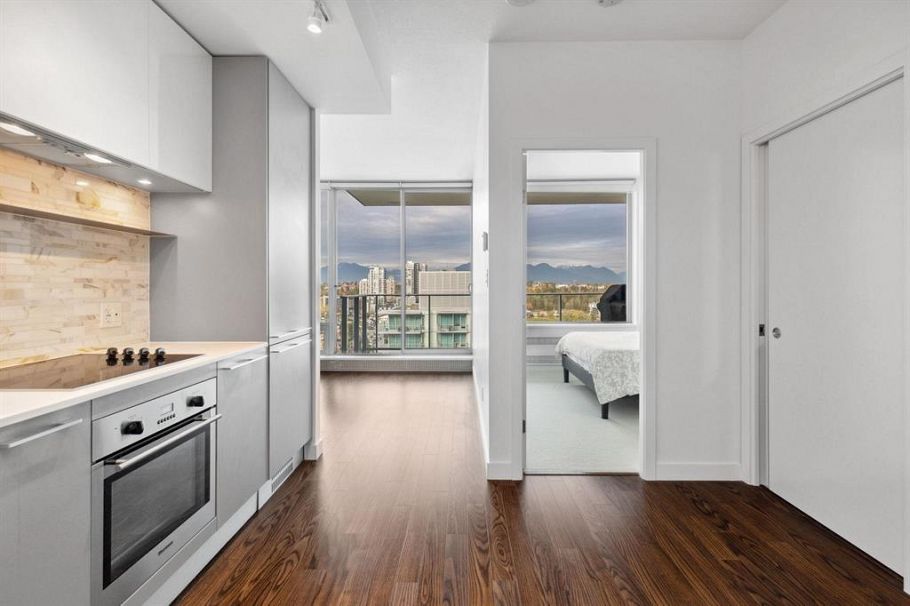 8131 Nunavut Lane Vancouver, BC - 1