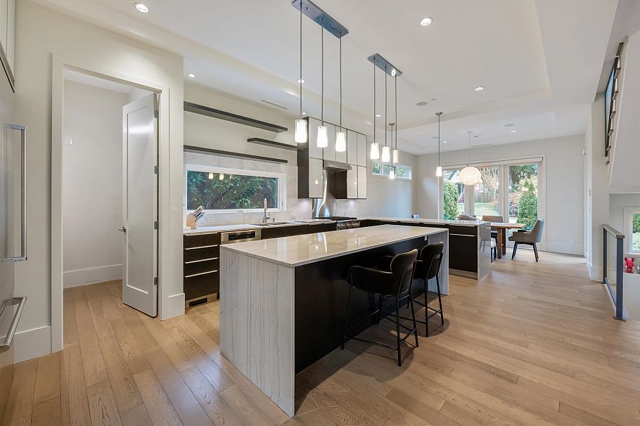 6109 Highbury Street Vancouver, BC - 7