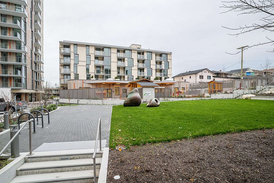 305 8138 Fraser Street Vancouver, BC - 16