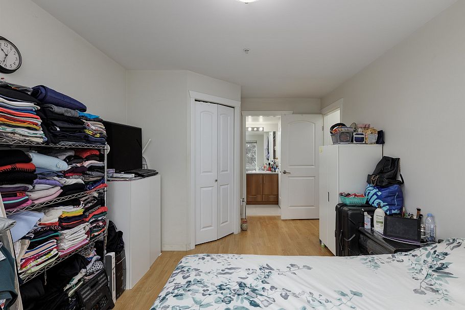 214 3575 Euclid Avenue Vancouver, BC - 9