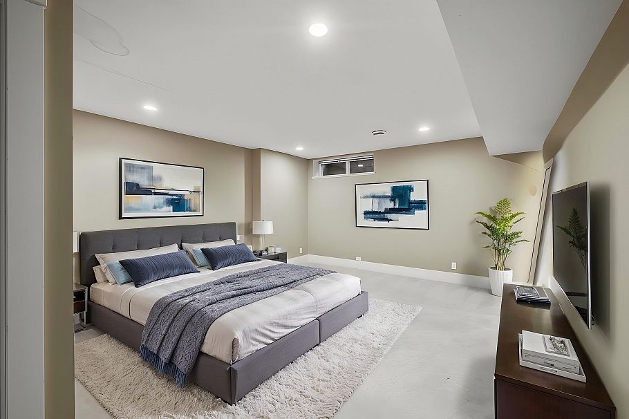 1620 St. Andrews Avenue North Vancouver, BC - 18