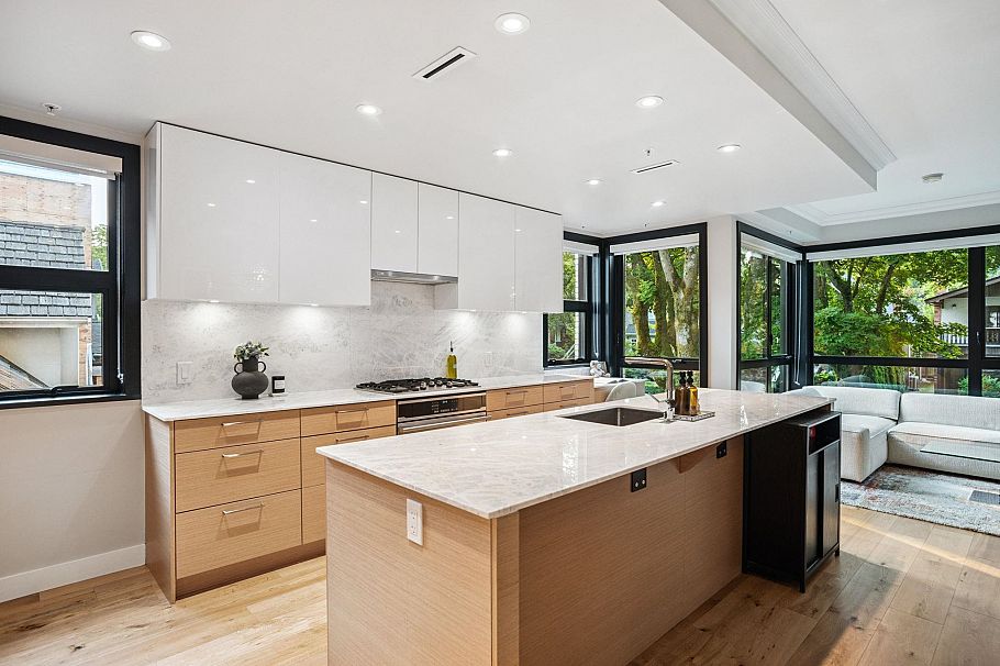 201 3669 West 11th Avenue Vancouver, BC - 15