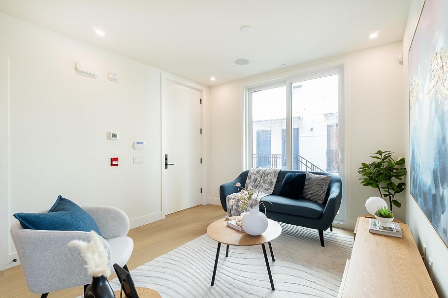 124 1552 E 3rd Avenue Vancouver, BC - 7