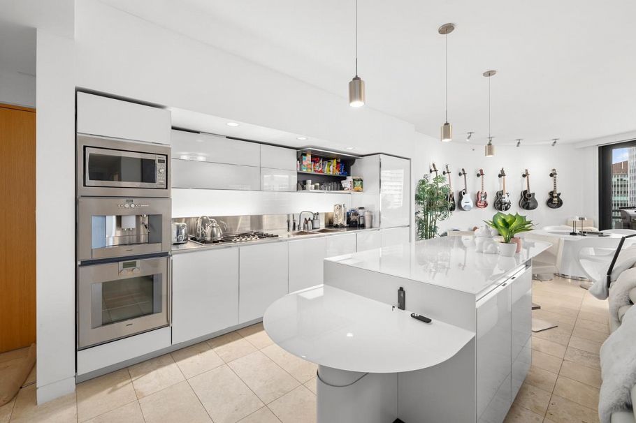 2306 838 W Hastings Street Vancouver, BC - 14