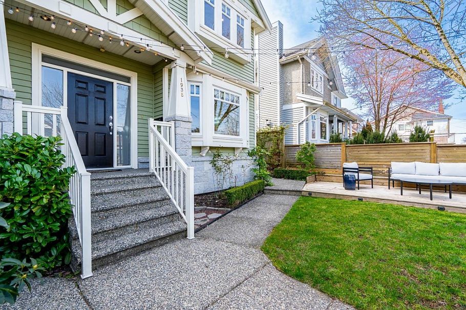 1938 Adanac Street Vancouver, BC - 5
