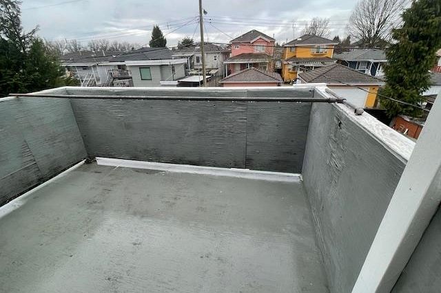 6341 Beatrice Street Vancouver, BC - 17