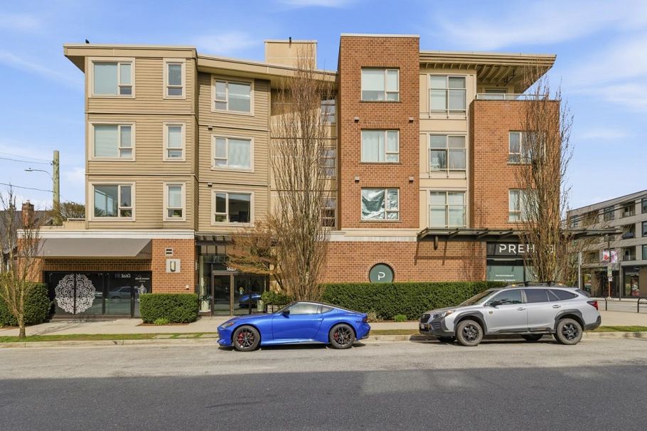 PH-8 1689 13th Avenue Vancouver, BC - 3