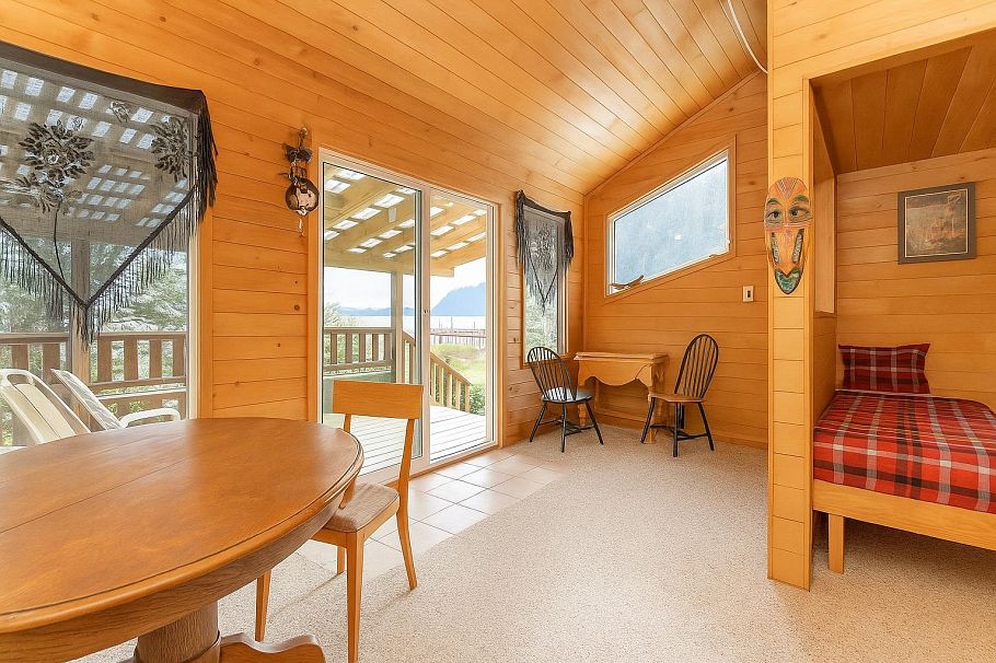 26 Brighton Beach North Vancouver, BC - 12