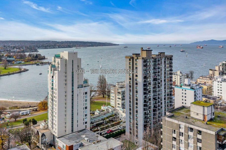 302 1311 Beach Avenue Vancouver, BC - 2
