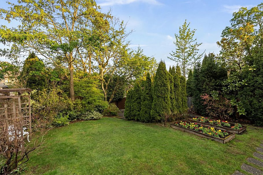 2907 W 30th Avenue Vancouver, BC - 33