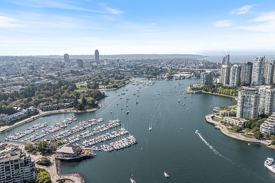 1901 1033 Marinaside Crescent Vancouver, BC - 40