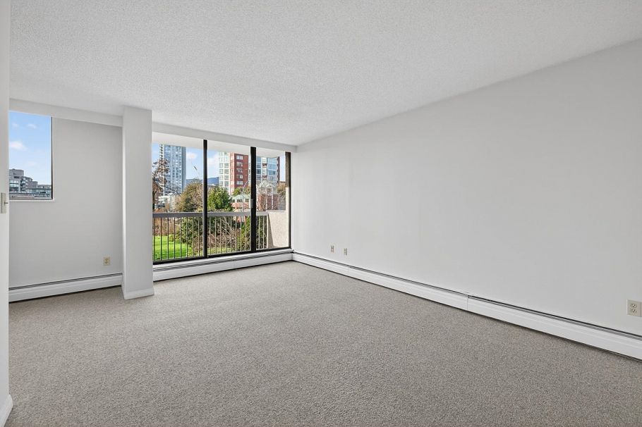 203 145 St. Georges Avenue North Vancouver, BC - 12