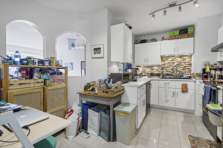 403 3738 Norfolk Street Burnaby, BC - 10