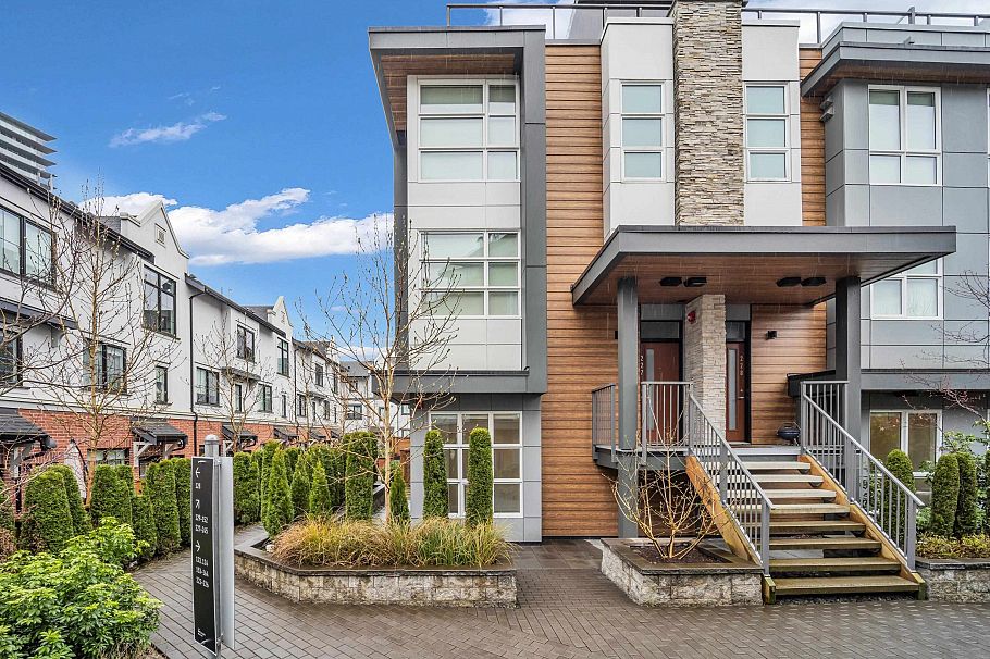 128 2060 Curling Road North Vancouver, BC - 2