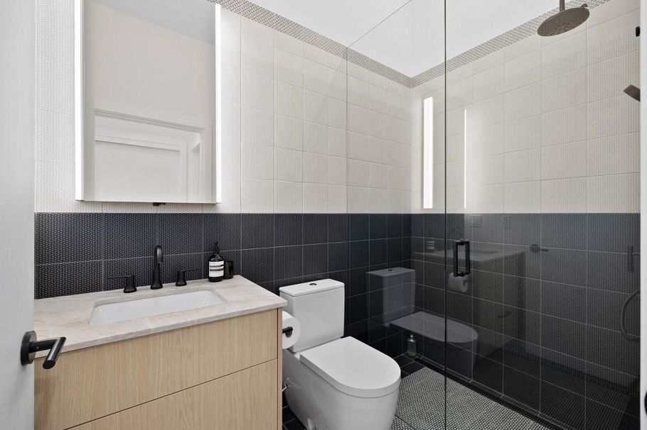 1331 Cotton Drive Vancouver, BC - 25