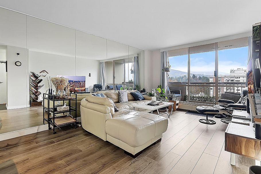 1808 2016 Fullerton Avenue North Vancouver, BC - 18