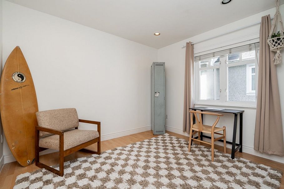 1938 Adanac Street Vancouver, BC - 28