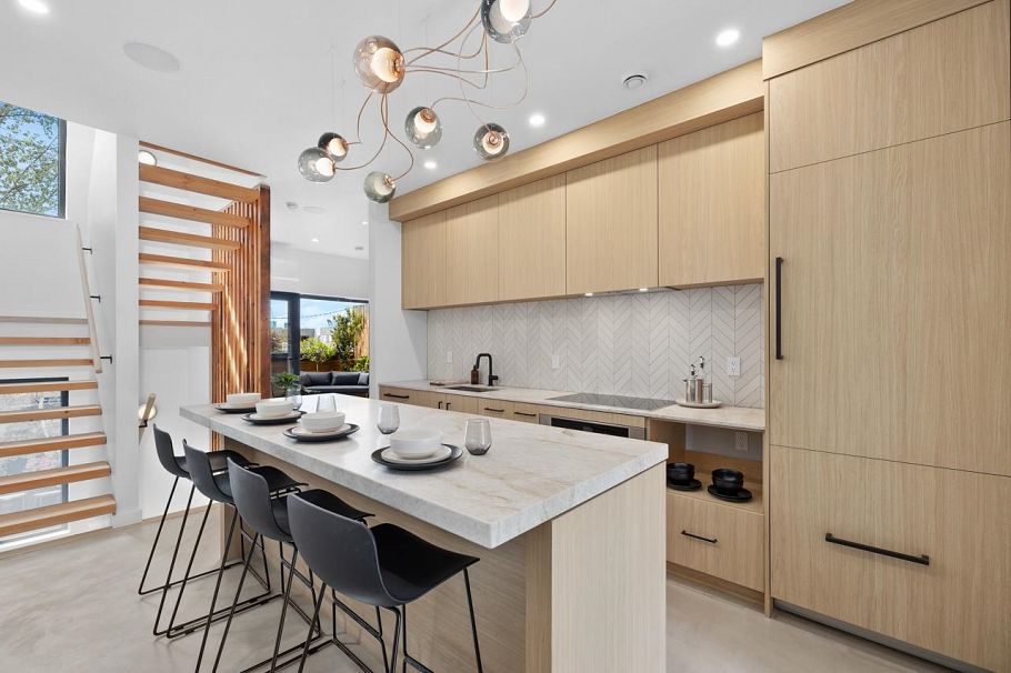 1331 Cotton Drive Vancouver, BC - 6