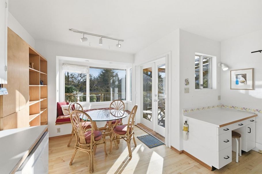 3760 W 29th Avenue Vancouver, BC - 11