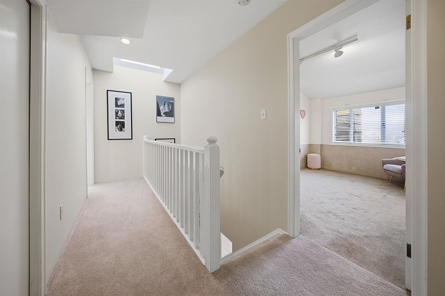 2865 W 30th Avenue Vancouver, BC - 15