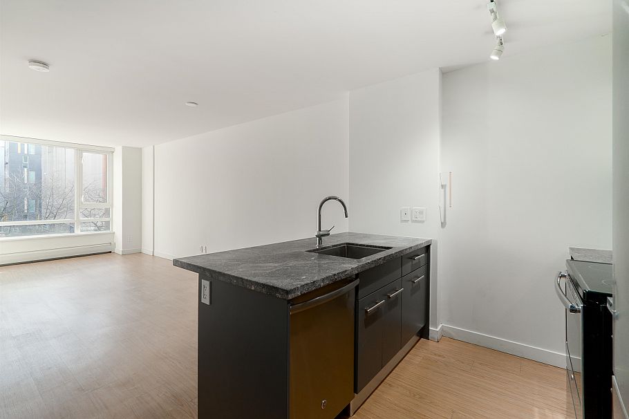 716 188 Keefer Street Vancouver, BC - 17