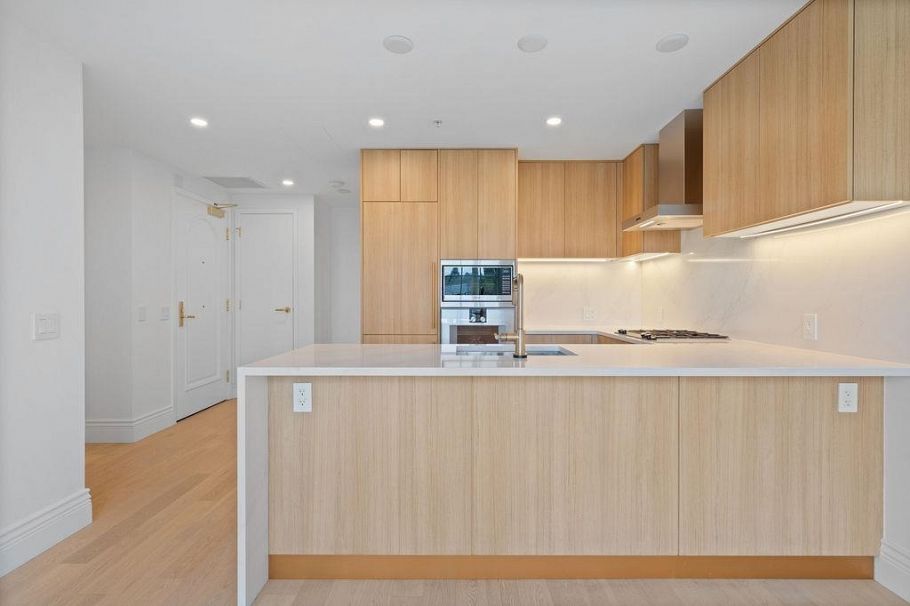 307 2096 W 47th Avenue Vancouver, BC - 11