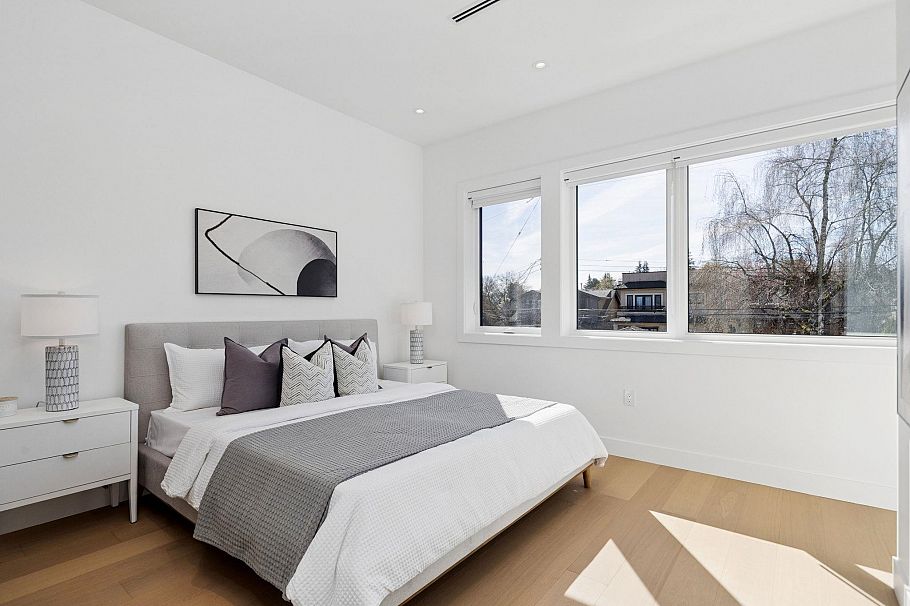 2 3648 West 20th Avenue Vancouver, BC - 27