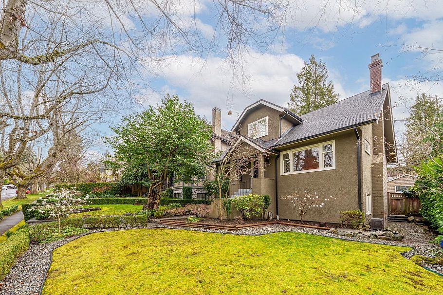 5790 Alma Street Vancouver, BC - 3